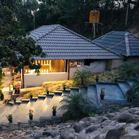 The Mountain Shades Resort Madikeri Esterno foto