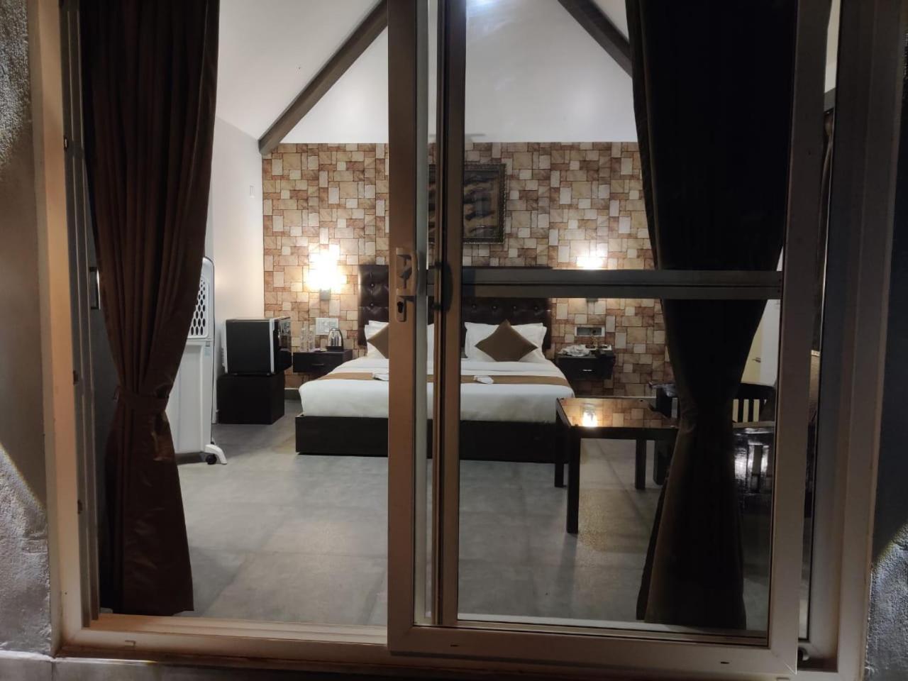 The Mountain Shades Resort Madikeri Esterno foto