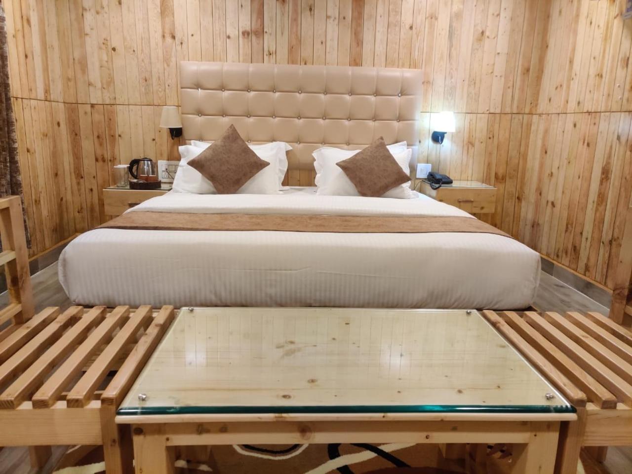 The Mountain Shades Resort Madikeri Esterno foto