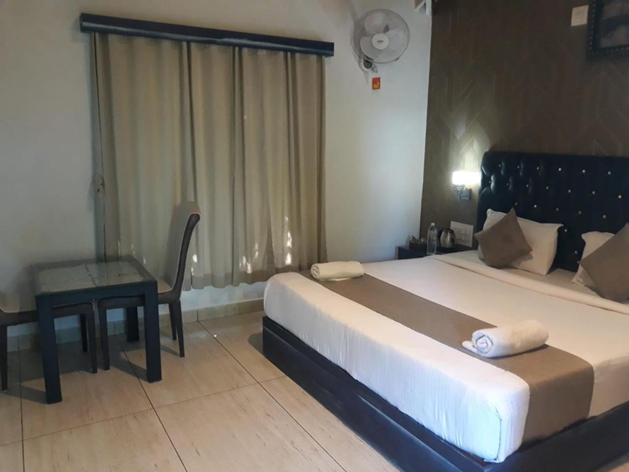 The Mountain Shades Resort Madikeri Esterno foto