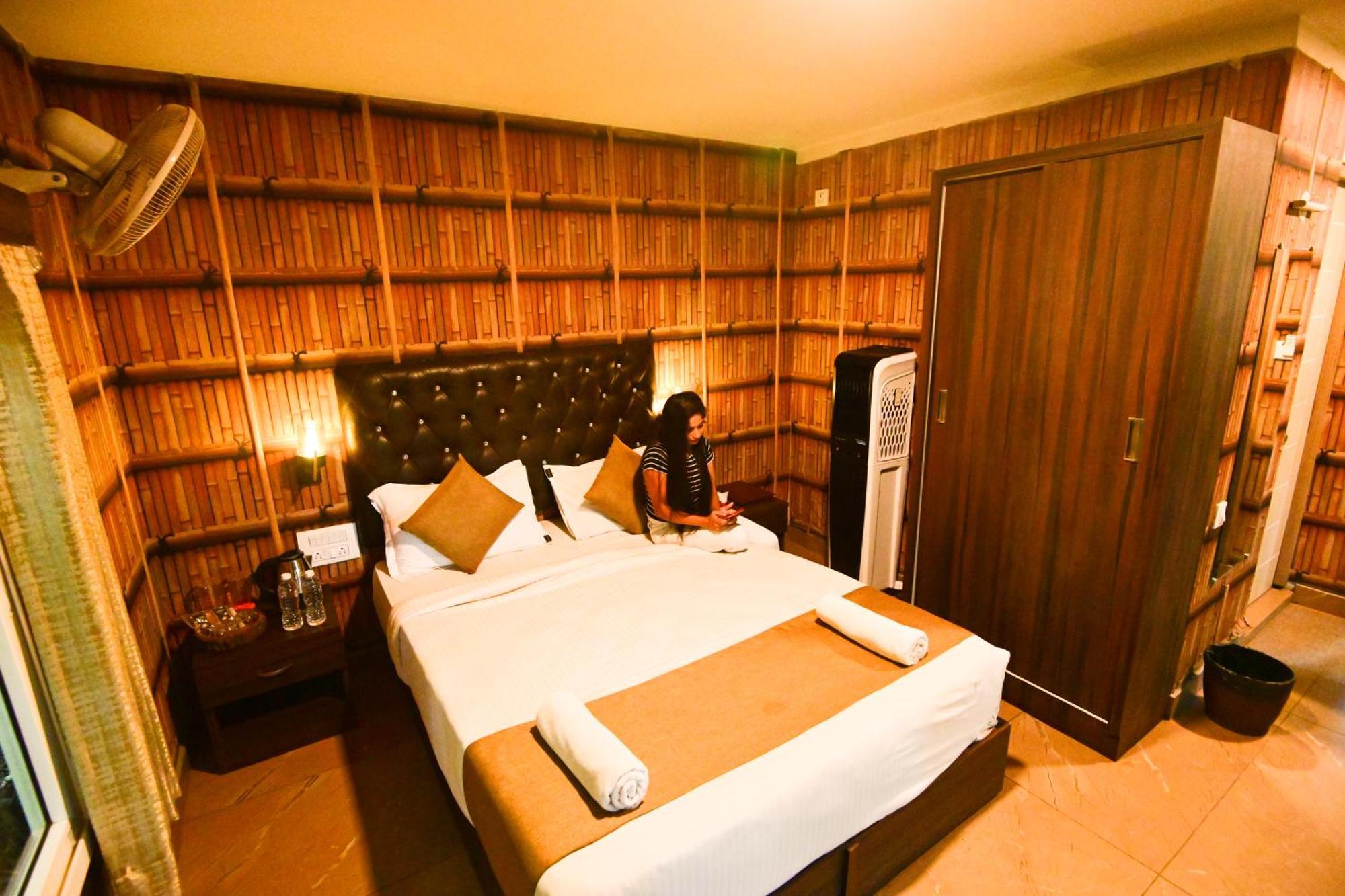 The Mountain Shades Resort Madikeri Esterno foto