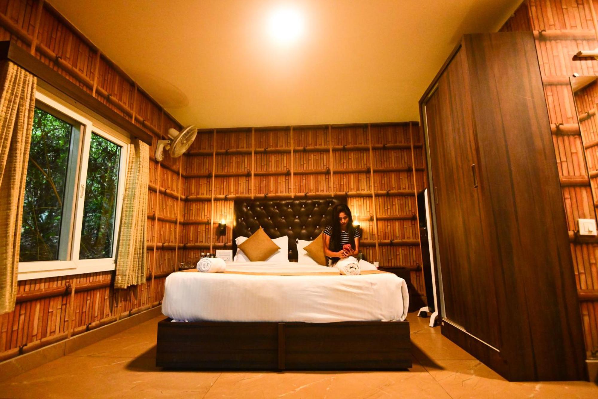 The Mountain Shades Resort Madikeri Esterno foto